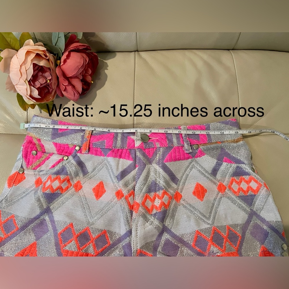 Chaser Colorful Geometric Patterned Shorts - Picture 7 of 13